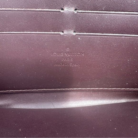 Louis Vuitton Brown Vernis Zippy Wallet - Picture 11 of 12